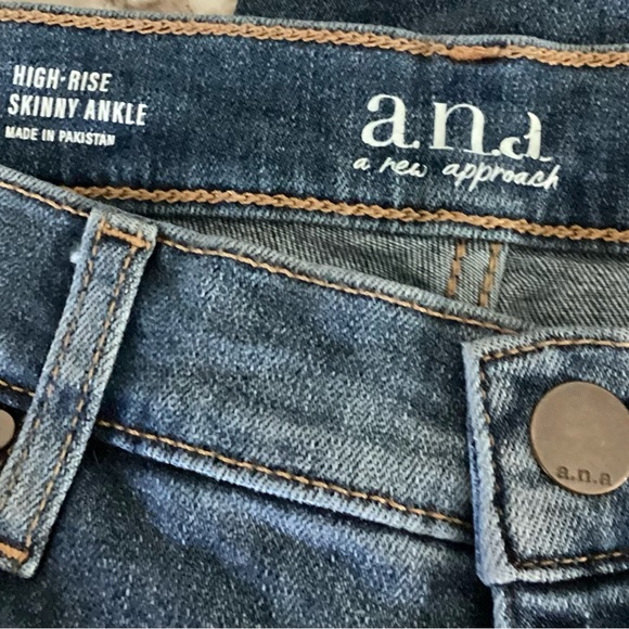 A.n.a. A new approach, 14, high rise skinny ankle jeans - Picture 3 of 3